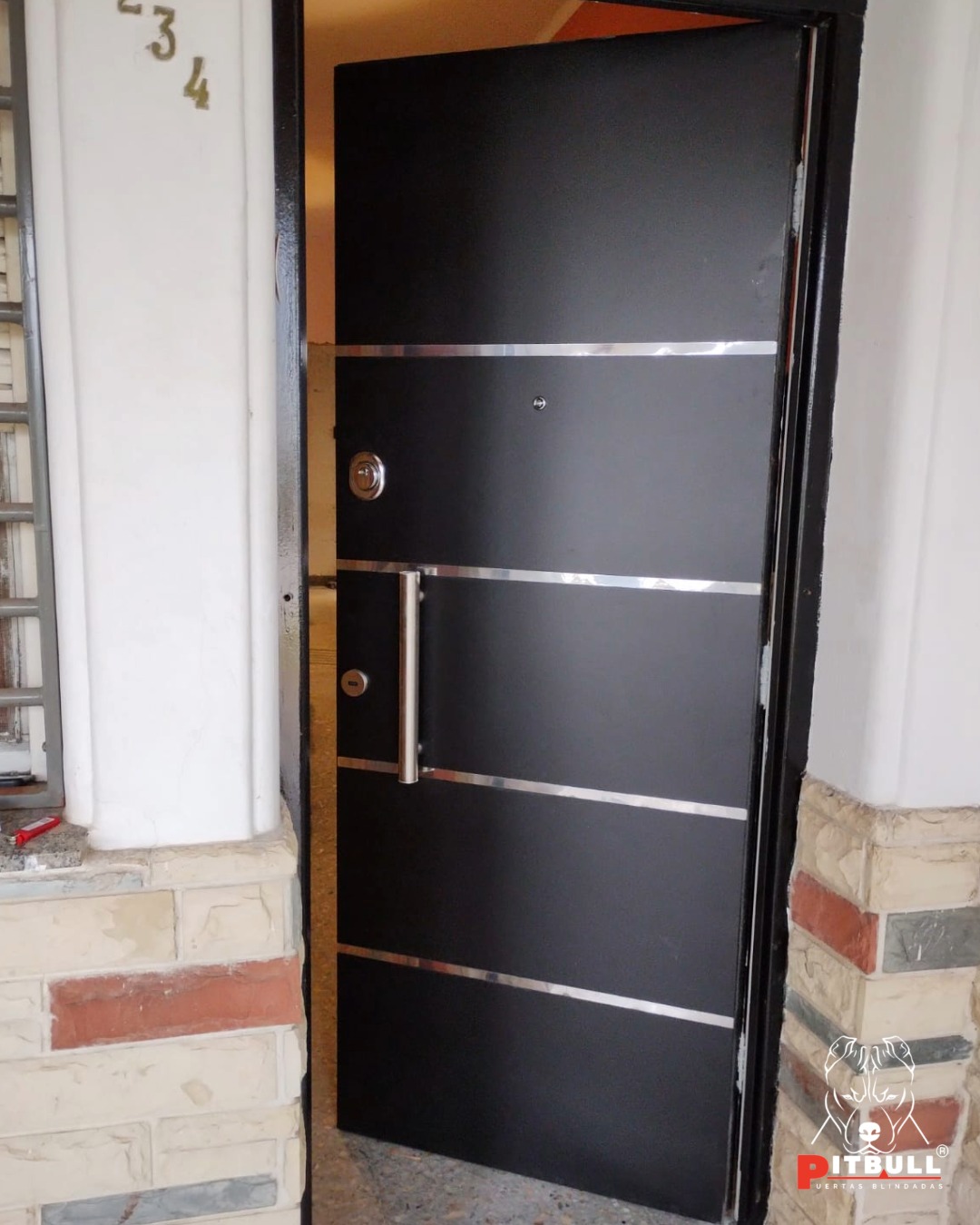 PUERTA 4